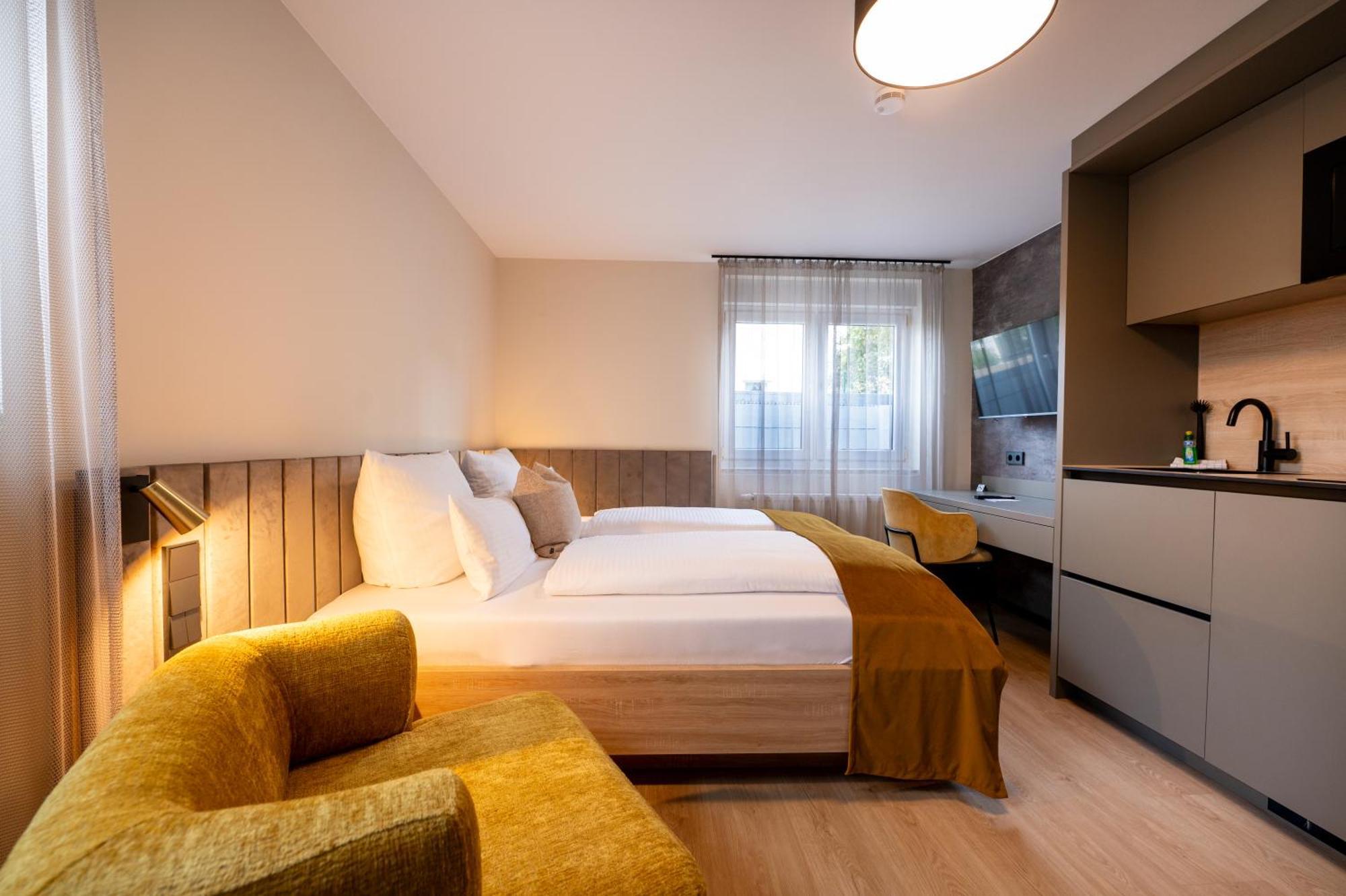 V Business Apartments Бёблинген Экстерьер фото