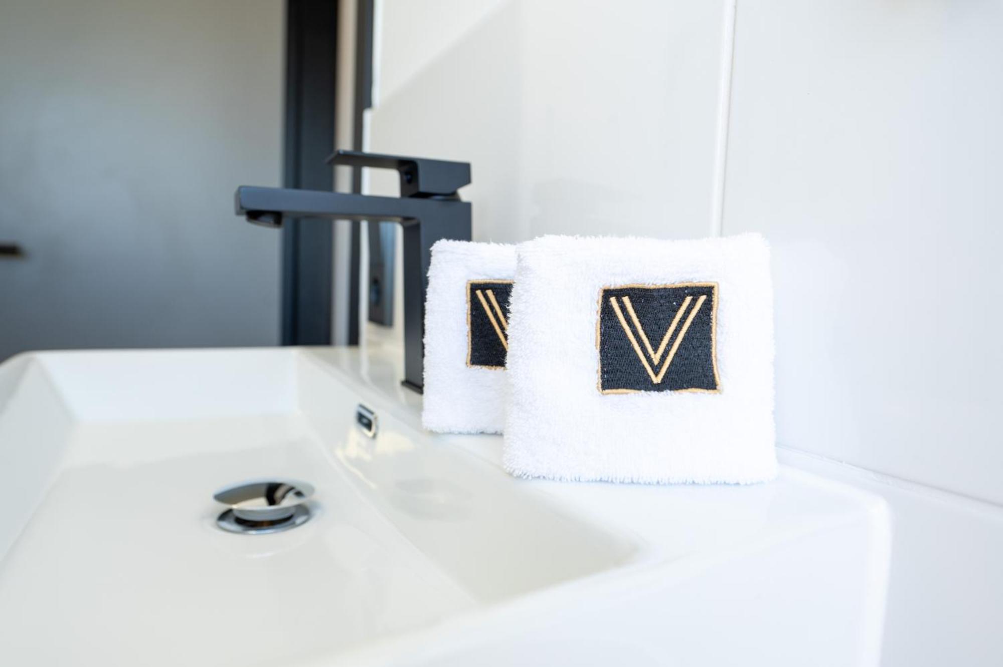 V Business Apartments Бёблинген Экстерьер фото