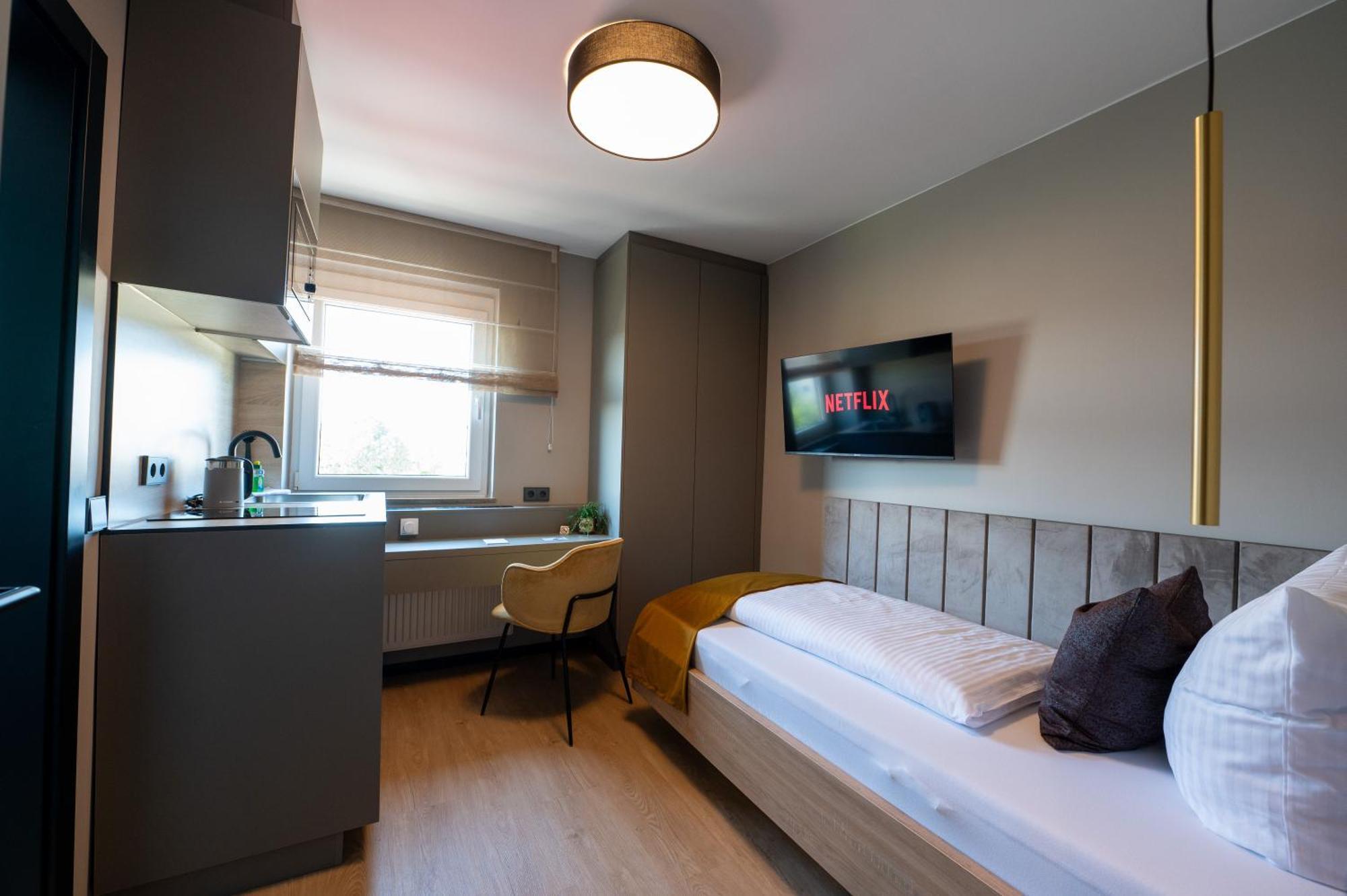 V Business Apartments Бёблинген Экстерьер фото