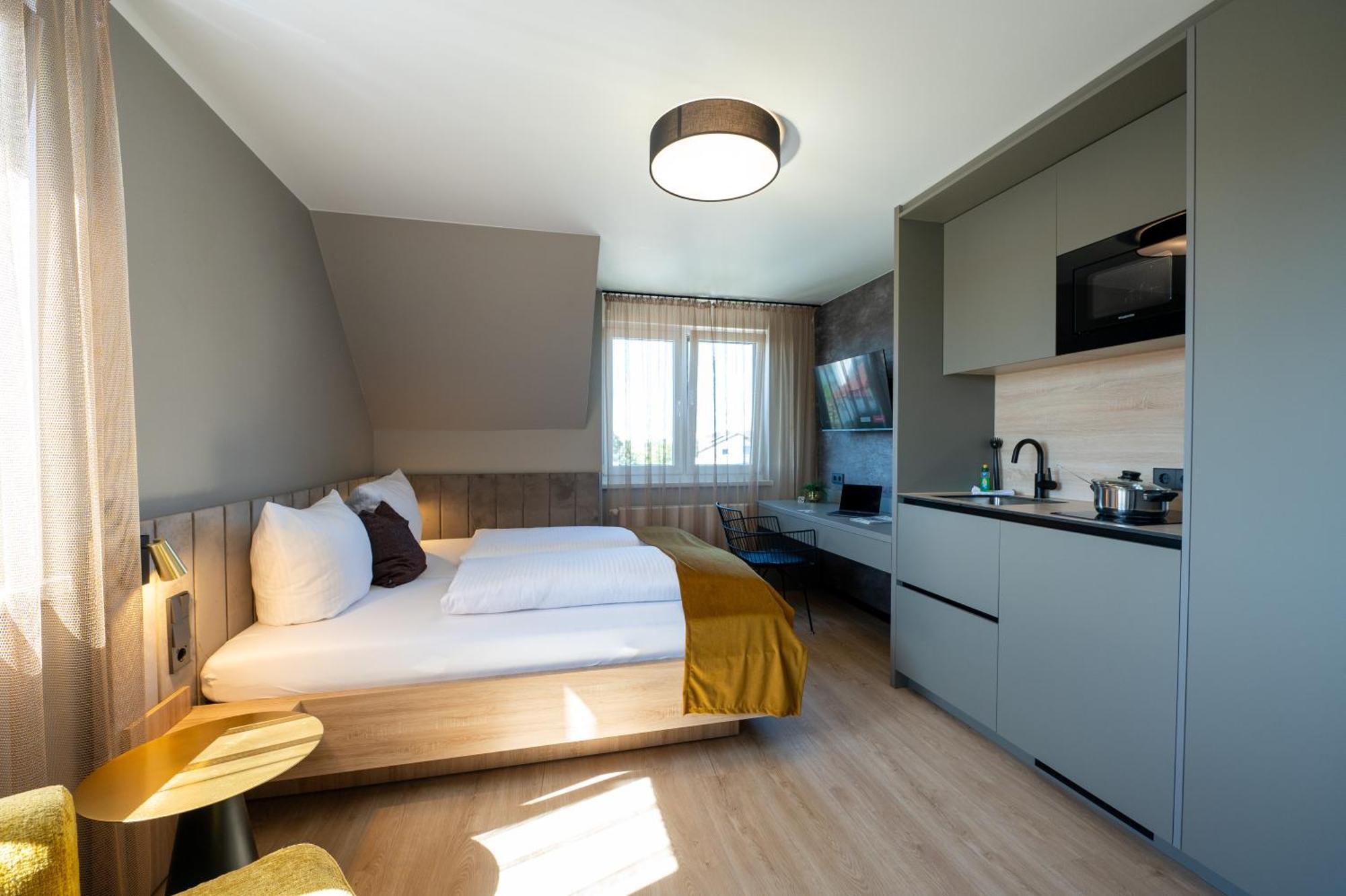 V Business Apartments Бёблинген Экстерьер фото