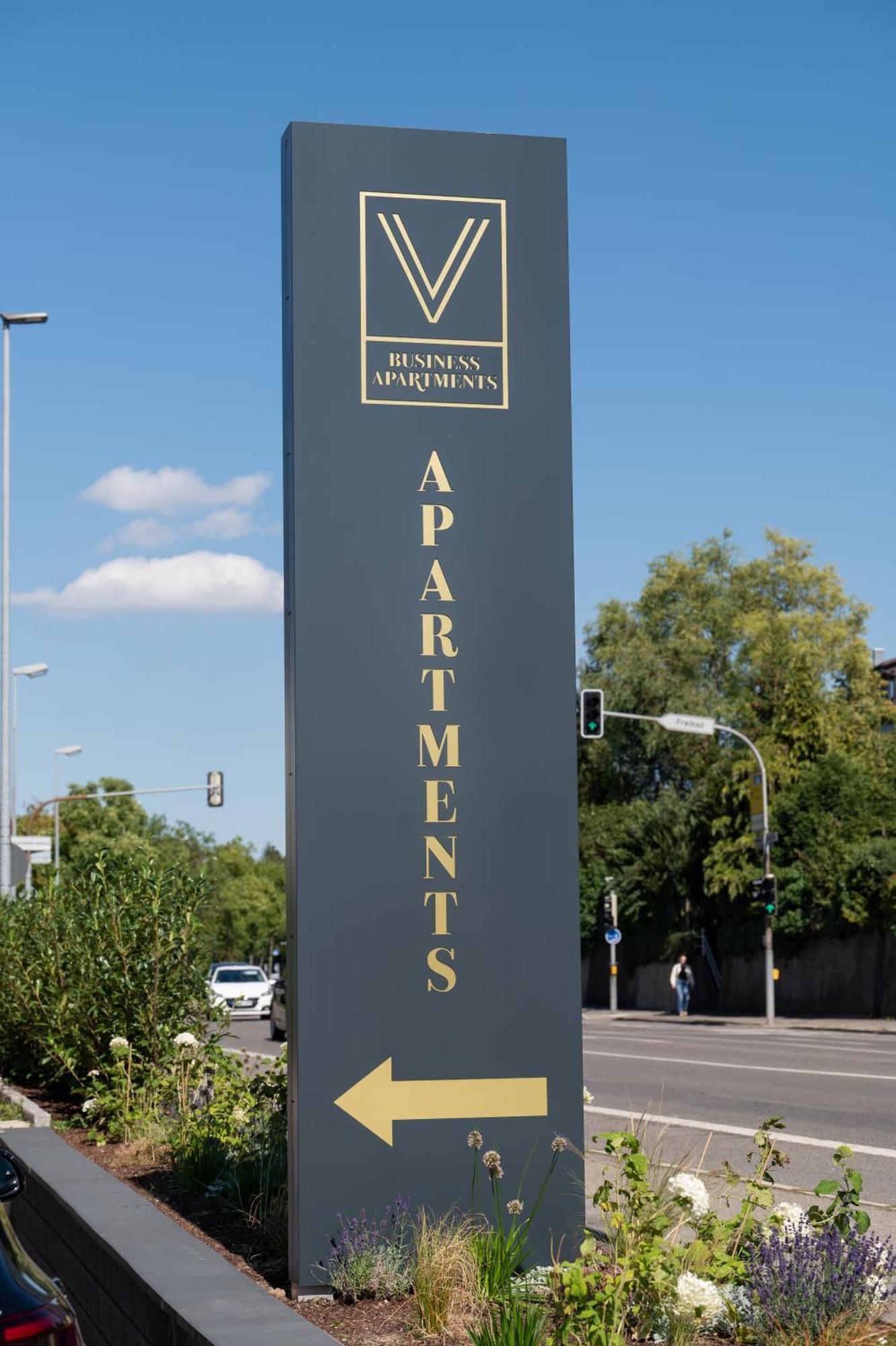 V Business Apartments Бёблинген Экстерьер фото